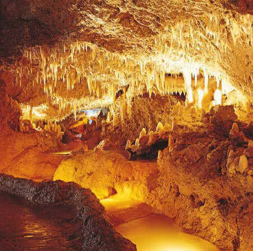 9 beautiful cave view in the world