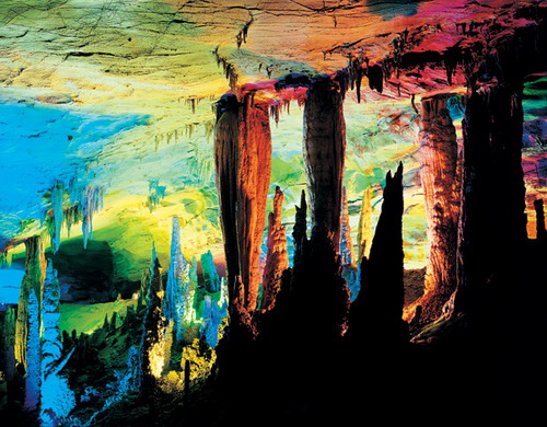 9 beautiful cave view in the world